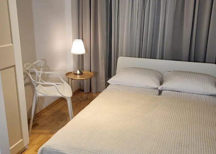 公寓 Evita 6 波兹南