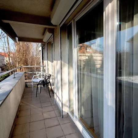 Evita 6 Apartment *